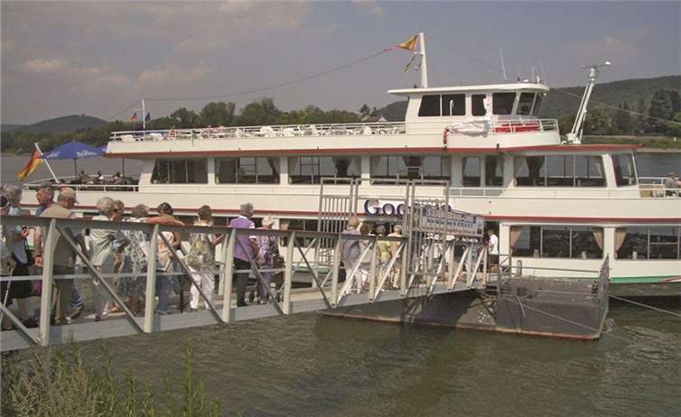 Frohen Mutes ging es für die Remagener Senioren aufs Wasser.privat