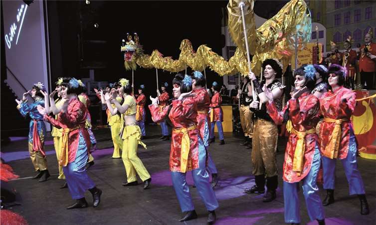 „From China with Love“ nannte die Tanzgarde ihre wunderschöne Show.