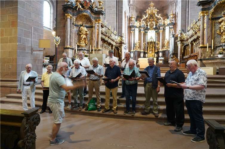 Fromme Weisen im Wormser Dom. Foto: Helmut Wagner