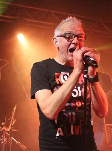 Frontmann Mario Glasner hatte das Publikum fest im Griff.