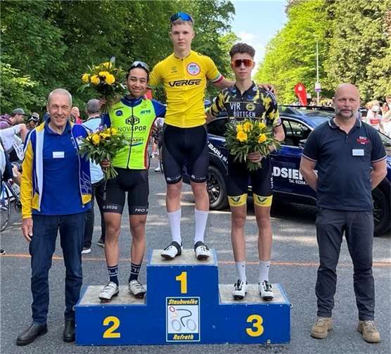 Führender im Rose NRW Rennrad-Cup Mika Lohmar.  Foto: Tobias Lohmar