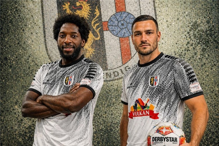 Führungsspieler Brice und Matze bleiben in Mendig.