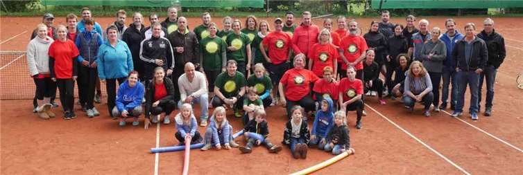 Fünf Bezirke traten jeweils im Doppel gegeneinander an.privat