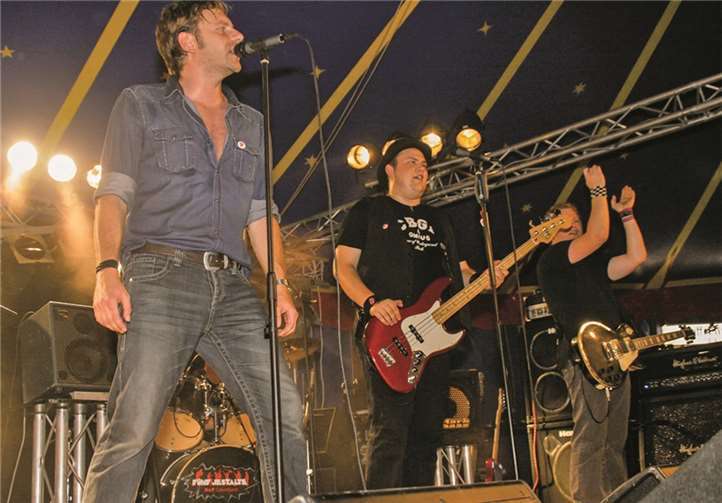 „Fünf Jestalte“ bieten eine tolle Mischung aus rockigen Songs, Balladen und typischen Kölsch-Rock-Nummern. HetPix