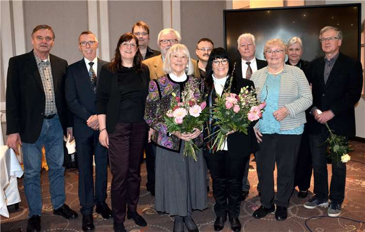 Fünf Mitglieder des Vereins der Freunde und Förderer des Seniorenbüros „Die Brücke“ wurden bei der Jahreshauptversammlung des Vereins in Lahnstein für ihr herausragendes ehrenamtliches Engagement ausgezeichnet.