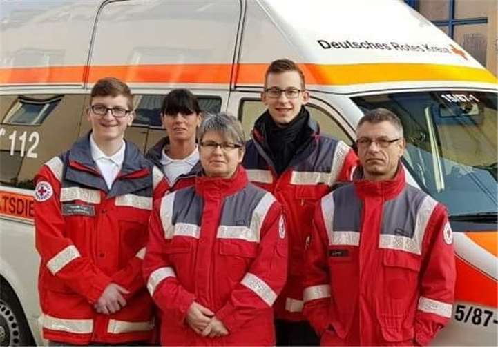 Fünf Teilnehmer haben die Fachausbildung Sanitätsdienst mit Erfolg bestanden. privat