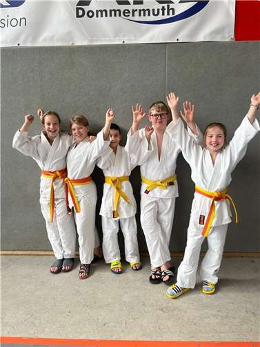 Fünf junge Judokas sorgten für Erfolge des SV Urmitz.  Fotos: Anton Faßbender