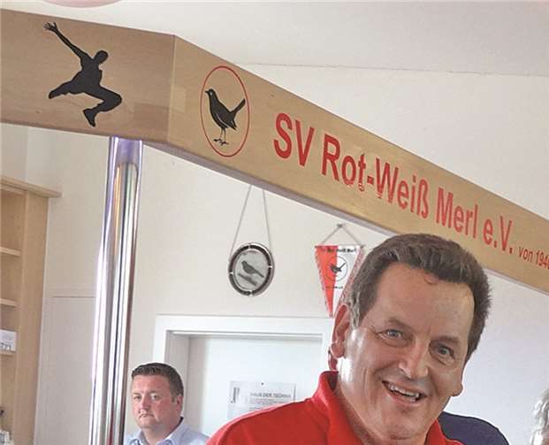 Für 40 Jahre Mitgliedschaft wurde Gisela Marx von Frank Steinsteifer geehrt.