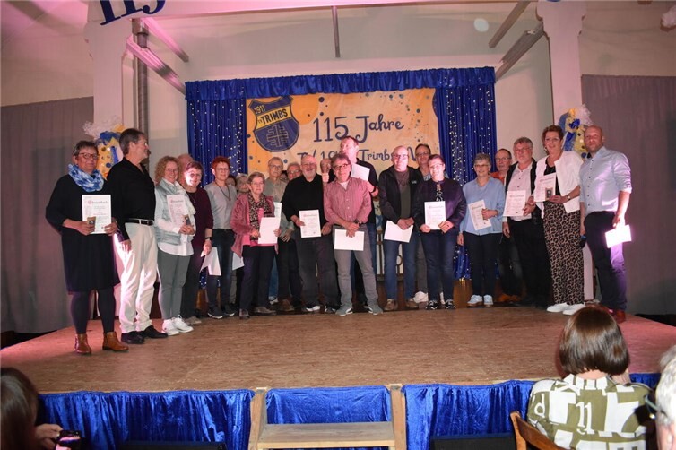 Für 40 Jahre wurden diese Mitglieder geehrt.