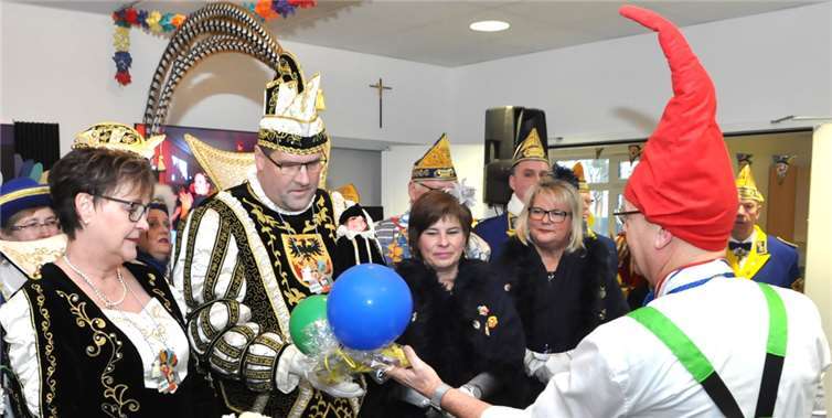 Für Jörg I. und Sentiaca Margarete I. gab es natürlich auch ein Präsent.