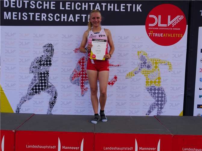 Für Leonie Kupser war es die erste Teilnahme an einer Deutschen Meisterschaft der Leichtathleten in der Altersklasse U16.Foto: privat
