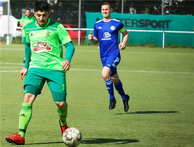 Für Mustafa Madanoglu war beim SV Windhagen schon nach 45 Minuten Schluss.