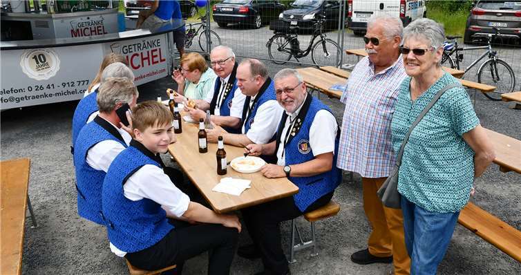 Für das leibliche Wohl war beim Jubiläum natürlich bestens gesorgt. Fotos: RASCH