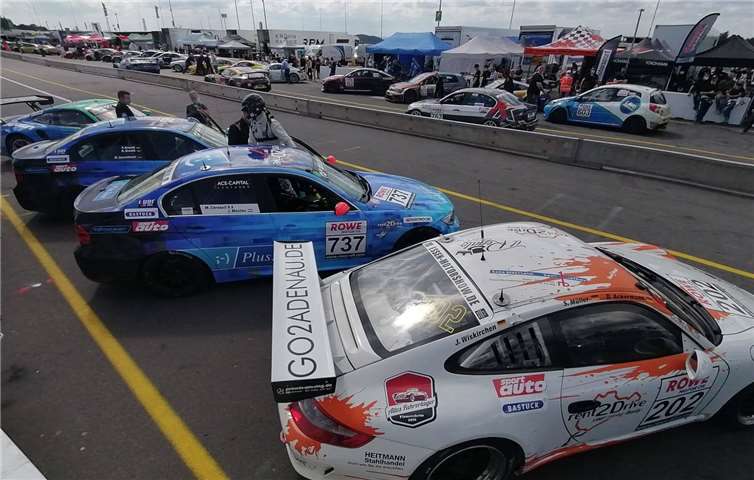 Für das rent2-Drive-racing-Team war es ein gutes Wochenende. Foto: privat