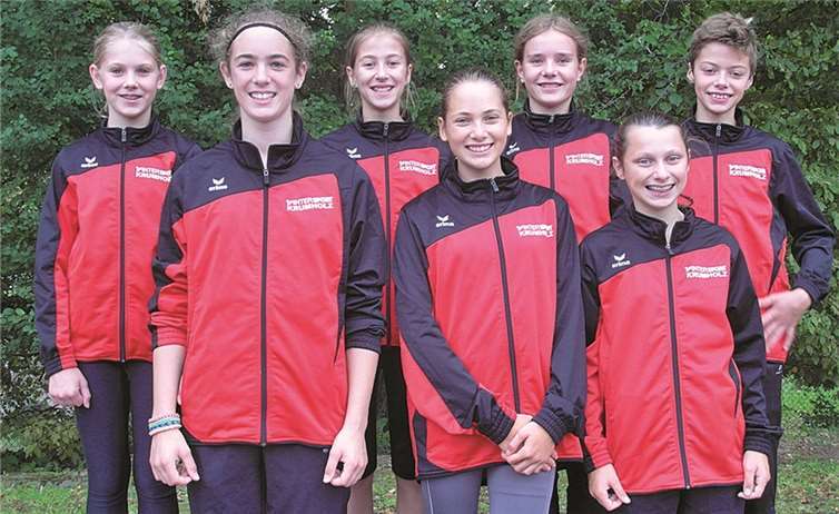 Für den TSV Moselfeuer Lehmen gingen an den Start: Jana Sauerborn, Carla Uhrmacher, Annalena Münster, Melina Sulzbacher, Hannah Kray und Niklas Auer. privat