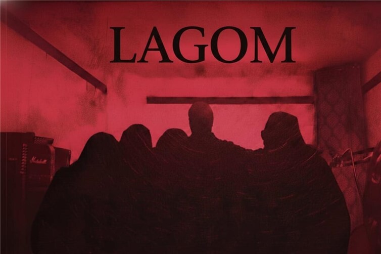 Für den passenden Sound sorgt auf dem Burgplatz die neue Kölner Formation „LAGOM the BAND“.