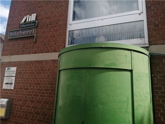 Für die Bücherei in der Adolf-Kolping-Straße zeichnet sich eine Lösung ab.  Foto: privat