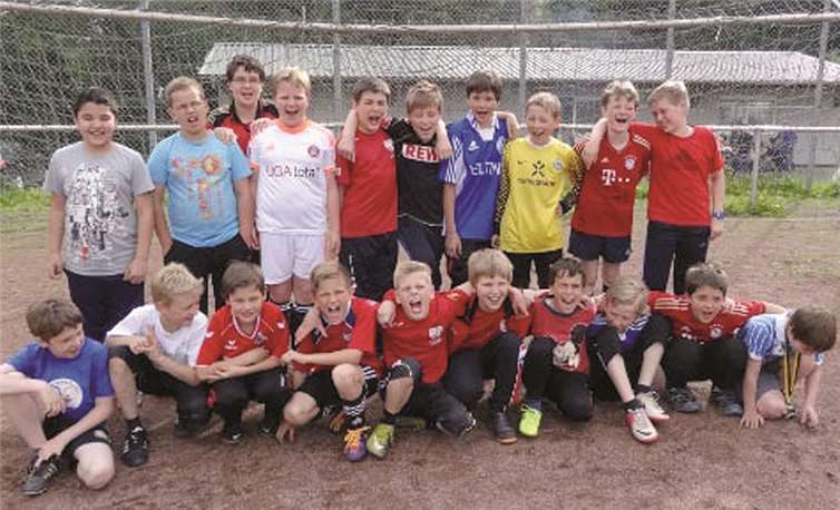 Für die E-Jugendlichen der JSG Bad Hönningen/Leubsdorf geht eine tolle Saison zu Ende.privat