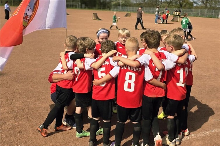 Für die F2-Junioren ging die Reise am Wochenende zum FUNino-Turnier nach Berg.