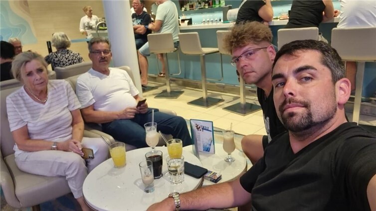 Für die Familien Heinen wurde der Traumurlaub zu einem Alptraum.