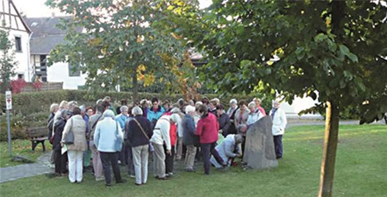 Für die Frauen des kfd ging es durch durch Kettig und der angrenzenden Flur. Privat
