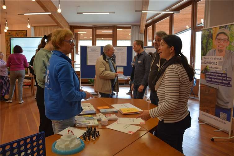 Für die Gäste stand ein breites Informationsangebot zur Verfügung. Foto: Kreisverwaltung/Saskia Daubach-Metz