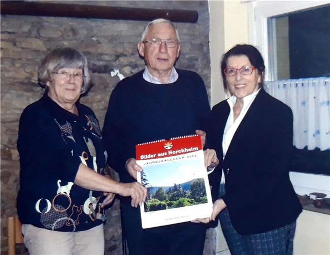 Für die Gestaltung des Kalenders verantwortlich waren Mechthild Hof, Helmut Mandt und Gertrud Block.Foto: privat