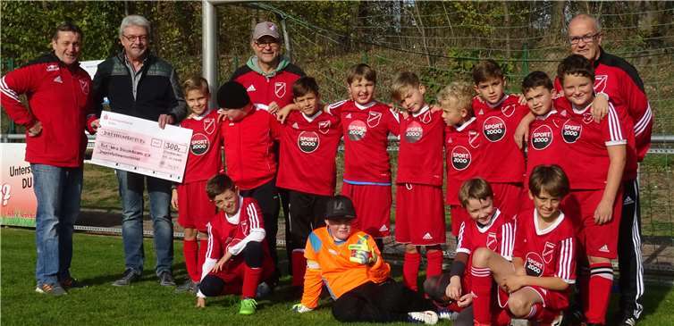 Für die Jugendarbeit stellte der Verein der Freunde und Förderer der Kinder- und Jugendarbeit in Swisttal e.V. einen tollen Betrag zur Verfügung. privat