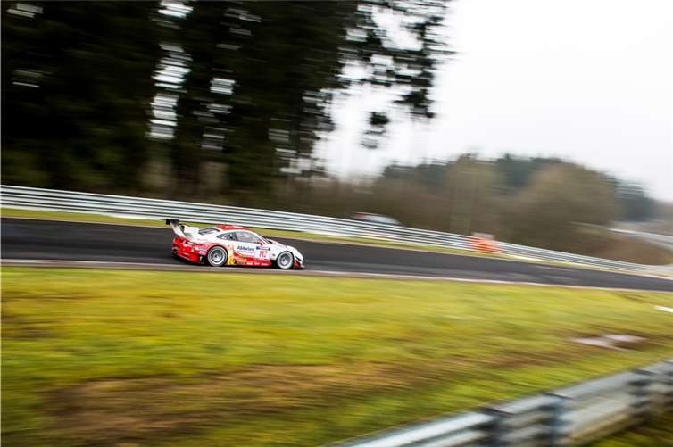 Für die Nordschleife besteht ab sofort wieder freie Fahrt.Nürburgring/Kah