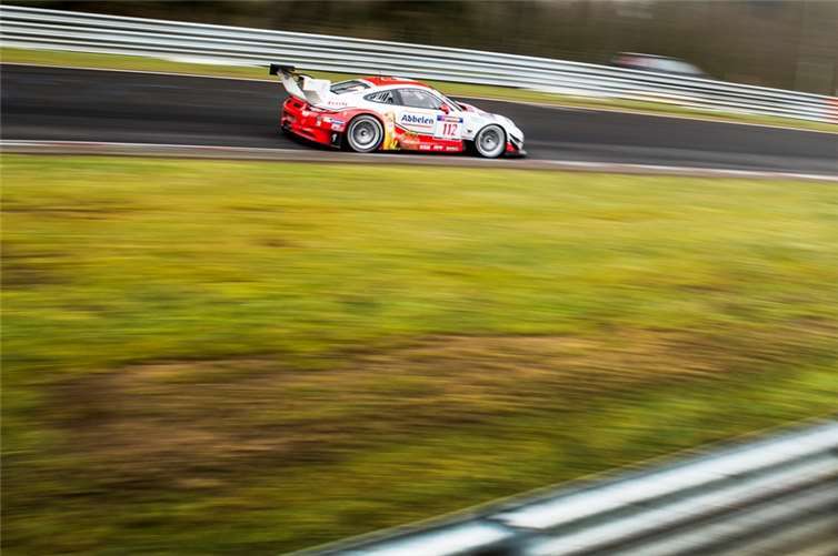 Für die Nordschleife besteht ab sofort wieder freie Fahrt. Foto: Nürburgring / Kah