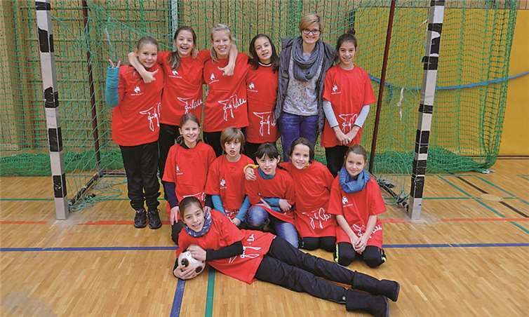 Für die SMS spielten: Paula Serdarusic, Ivana Serdarusic, Laura Mohr, Samantha Rommersbach, Sarah Joost, Magdalena Cyman, Laura Eichhorn, Luca-Marie Letschert, Hannah Letschert, Melina Seidel, Chiara Hahn. privat