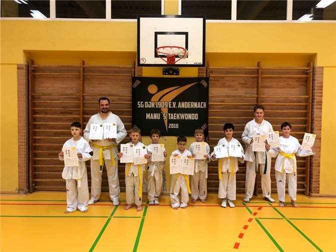 Für die Taekwondo-Sportler der DJK Andernach fand nach langer Zeit wieder eine Gürtelprüfung statt.Foto: privat
