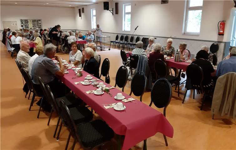 Für die Tischdekoration trug Martina Kündgen Sorge.Foto: privat