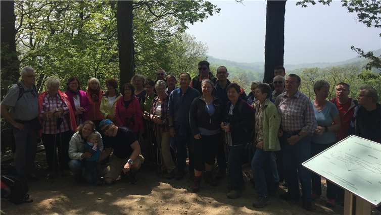 Für die Wandergruppe des SV Leubsdorf ging es ins Siebengebirge. Foto: privat