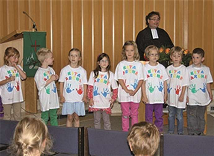 Für die acht Vorschulkinder verabschiedeten sich mit eingeübten Abschiedsliedern. Privat