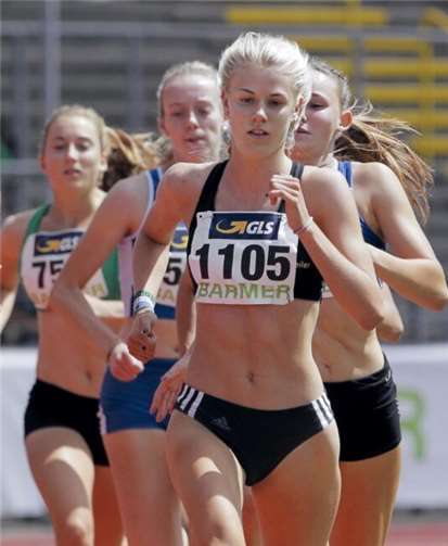 Für die deutsche Jugend-Hallenmeisterschaft war das Lauftalent der LG Kreis Ahrweiler durch ihre Freiluftbestmarke, die sie als deutsche Jugend-Vizemeisterin über 800 Meter mit 2:06,94 erzielte, bereits qualifiziert. Privat