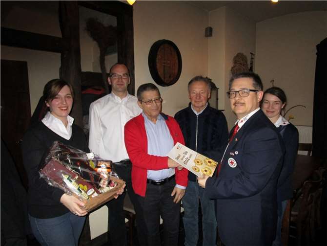 Für die engagiertesten Bultspender gab es Urkunden und Präsente. privat