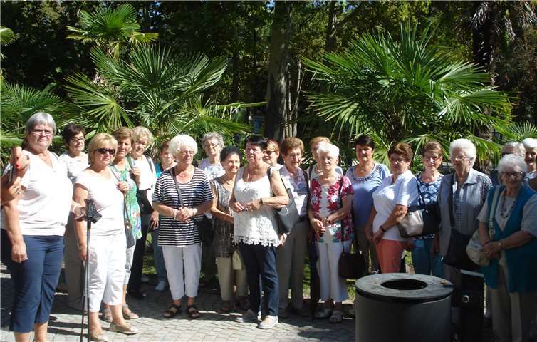 Für einen Augenblick den Alltag vergessen konnten die kfd-Frauen im Frankfurter Palmengarten.  privat