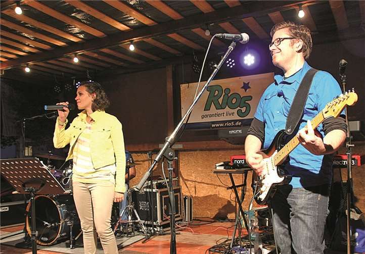 Für gute Stimmung zur Eröffnung sorgte „Rio5“. BÜN