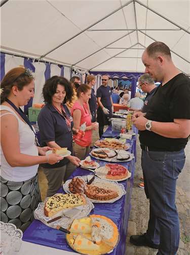 Für jeden Geschmack war etwas dabei, beim großen Kuchenbuffet.