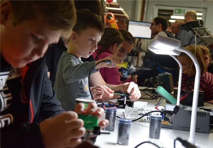 Für kleine Tüftler wurde wieder einiges geboten. Foto: HwK Koblenz