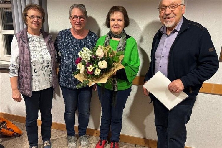 Für langjährige Mitgliedschaft geehrt (von links nach rechts): Inge Schneider, Petra Bolz, Ulrike und Gerhard Künster