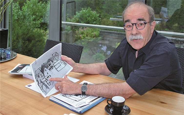 Wacher Zeitgenosse mit Interesse für die Geschichte der Region  Für seine Recherchen rekonstruierte Matthias Bertram auch die Lage des ehemaligen jüdischen Bethauses in Dernau. HG