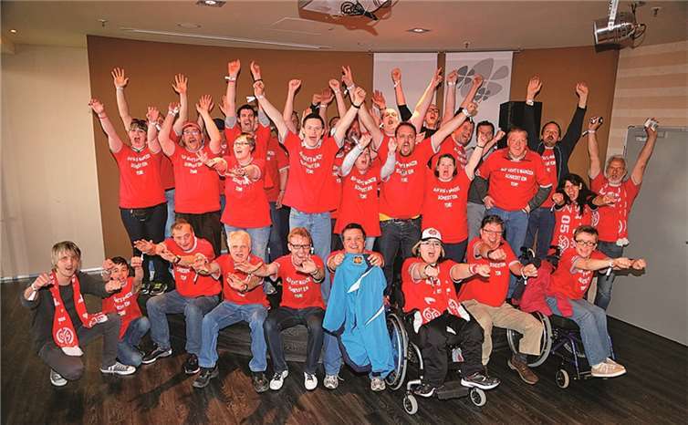 Fußballbegeisterung pur herrschte bei der RMW-Fangruppe. Für fast alle war es der erste Besuch bei einem Bundesligaspiel.privat