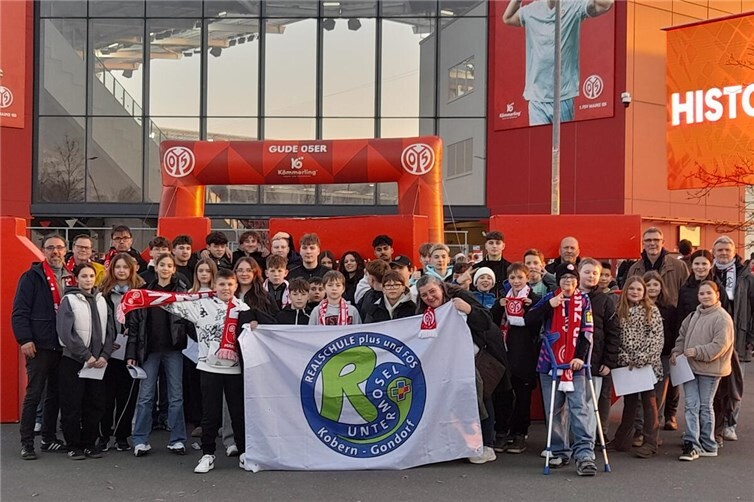 Fußballpassion pur: Die  Schüler der Untermosel erlebten ein großartiges Spiel.