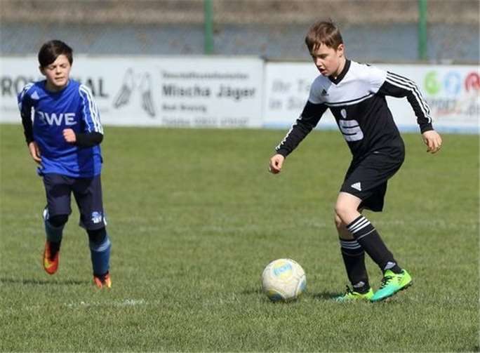 Fynn Gidaszewski (rechts) erzielte für die SGL das 0:1.privat