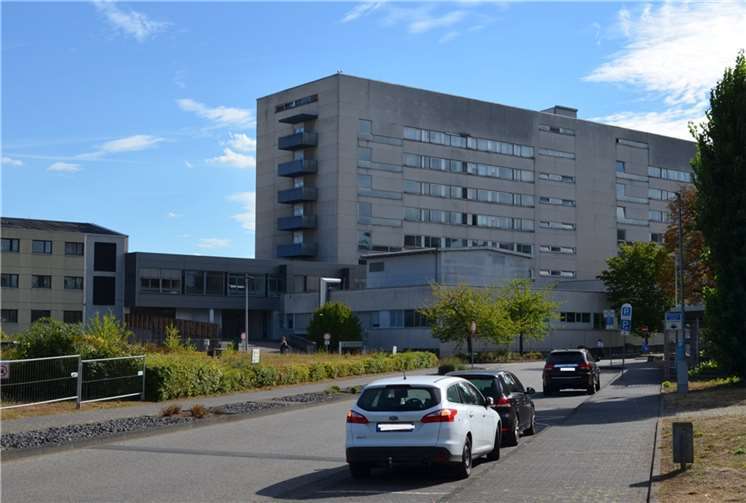Mayener Krankenhaus als Eifelklinik ausbauen GKM Einfahrt. Fotos: privat