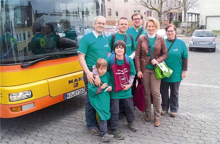 GRÜNE AG Verkehr fährt mit dem ÖPNV.privat