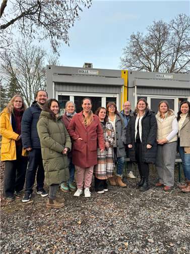 GRÜNE des Stadtrates mit dem OKUJA-Team und dem Abteilungsleiter der Stadt.  Foto: Bündnis 90/Die GRÜNEN