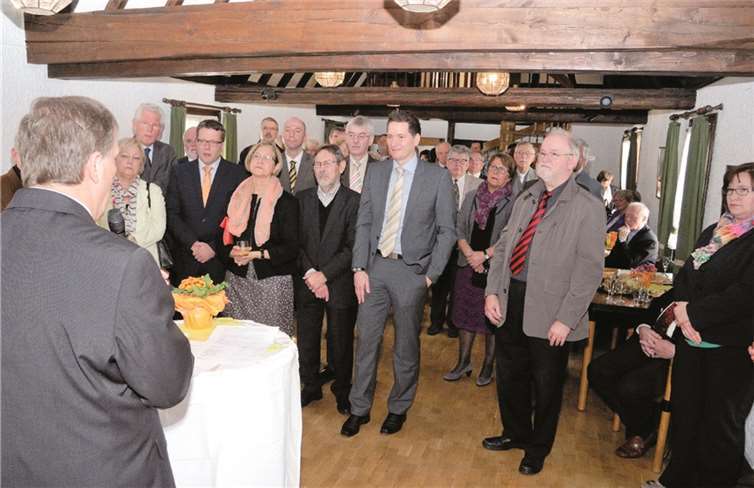 Gäste beim Frühlingsempfang.